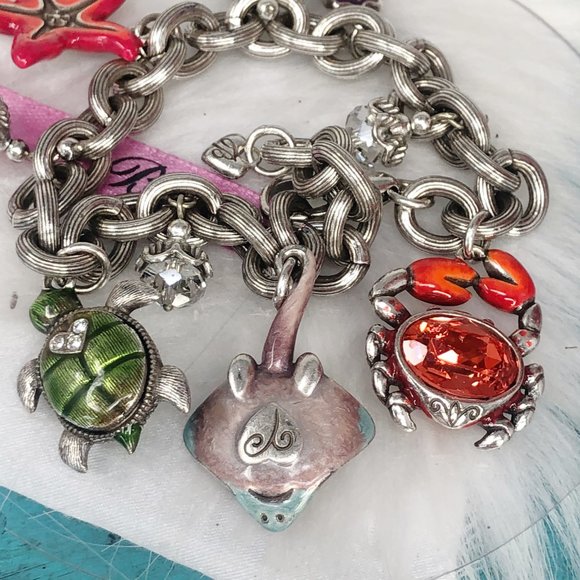 Brighton Ocean Marvels Crystal Charm Bracelet EUC - Picture 9 of 10